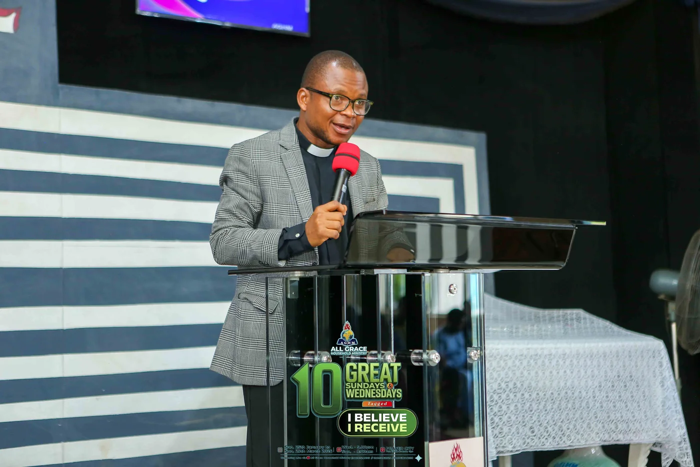 Praise & Worship Ministration
